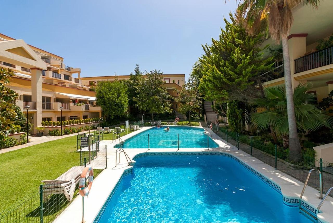 Oleholidays 806 Romana Playa Primera Linea De Playa Marbella Eksteriør billede