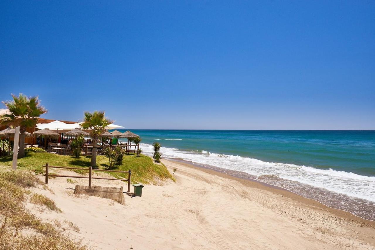 Oleholidays 806 Romana Playa Primera Linea De Playa Marbella Eksteriør billede