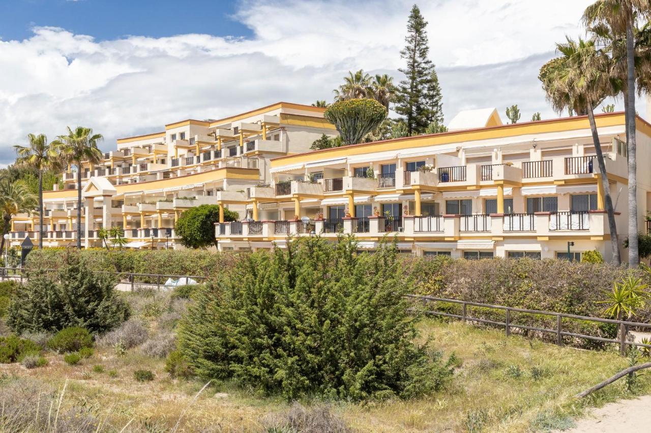 Oleholidays 806 Romana Playa Primera Linea De Playa Marbella Eksteriør billede